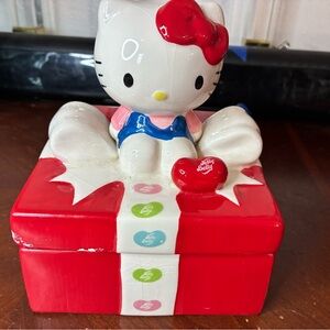 HELLO KITTY JELLY BELLY CERAMIC PRESENT GIFT BOX SHAPED CANDY DISH BOWL